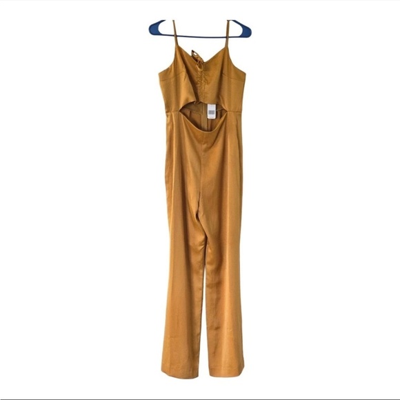 $149 Bebe  JUMPSUIT Women Medium Cut Out Yellow Wide LegSleeveless New - Picture 8 of 16